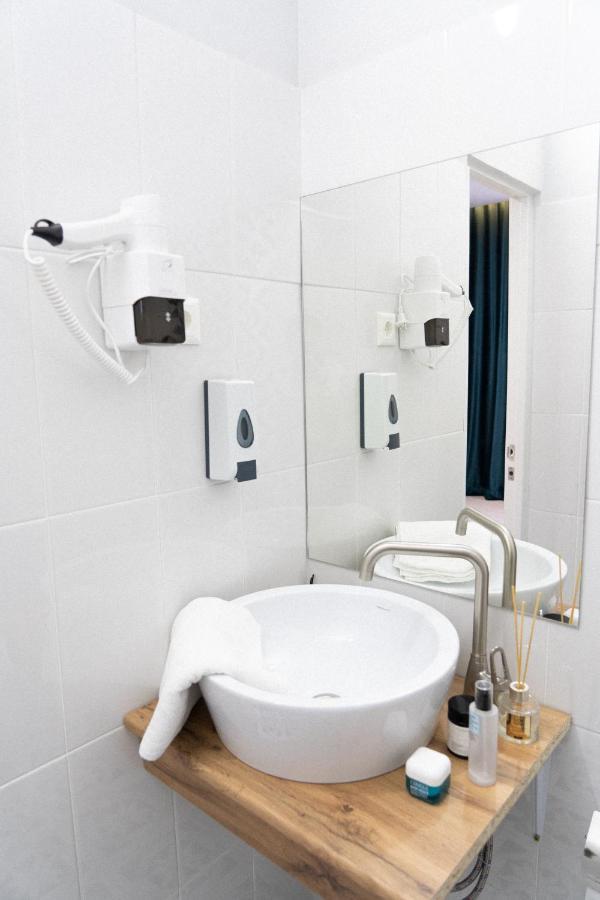 Hotel Jardin Aktobe Zewnętrze zdjęcie