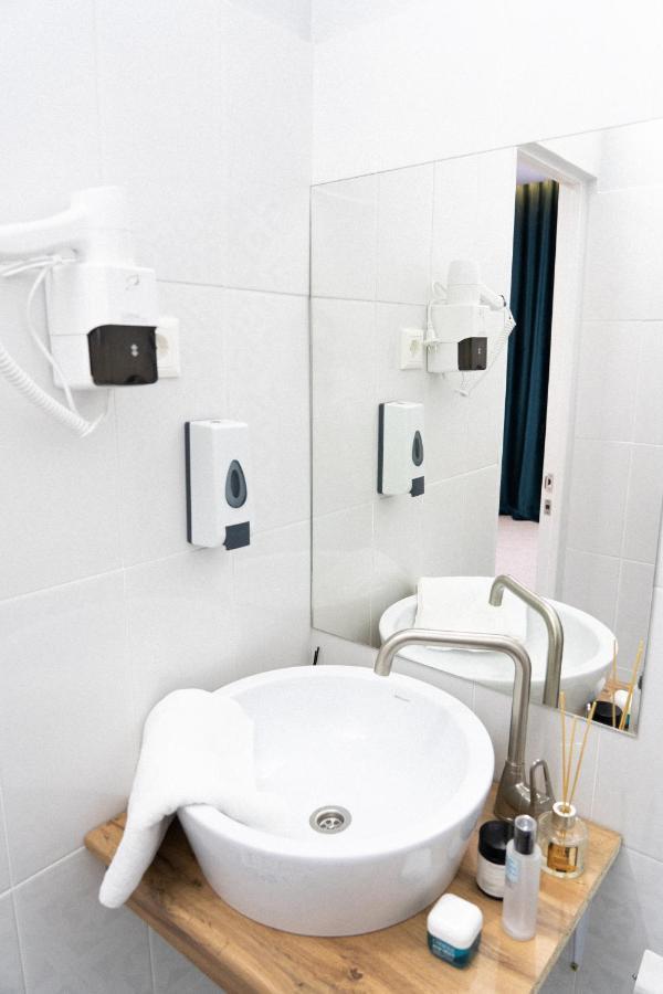 Hotel Jardin Aktobe Zewnętrze zdjęcie