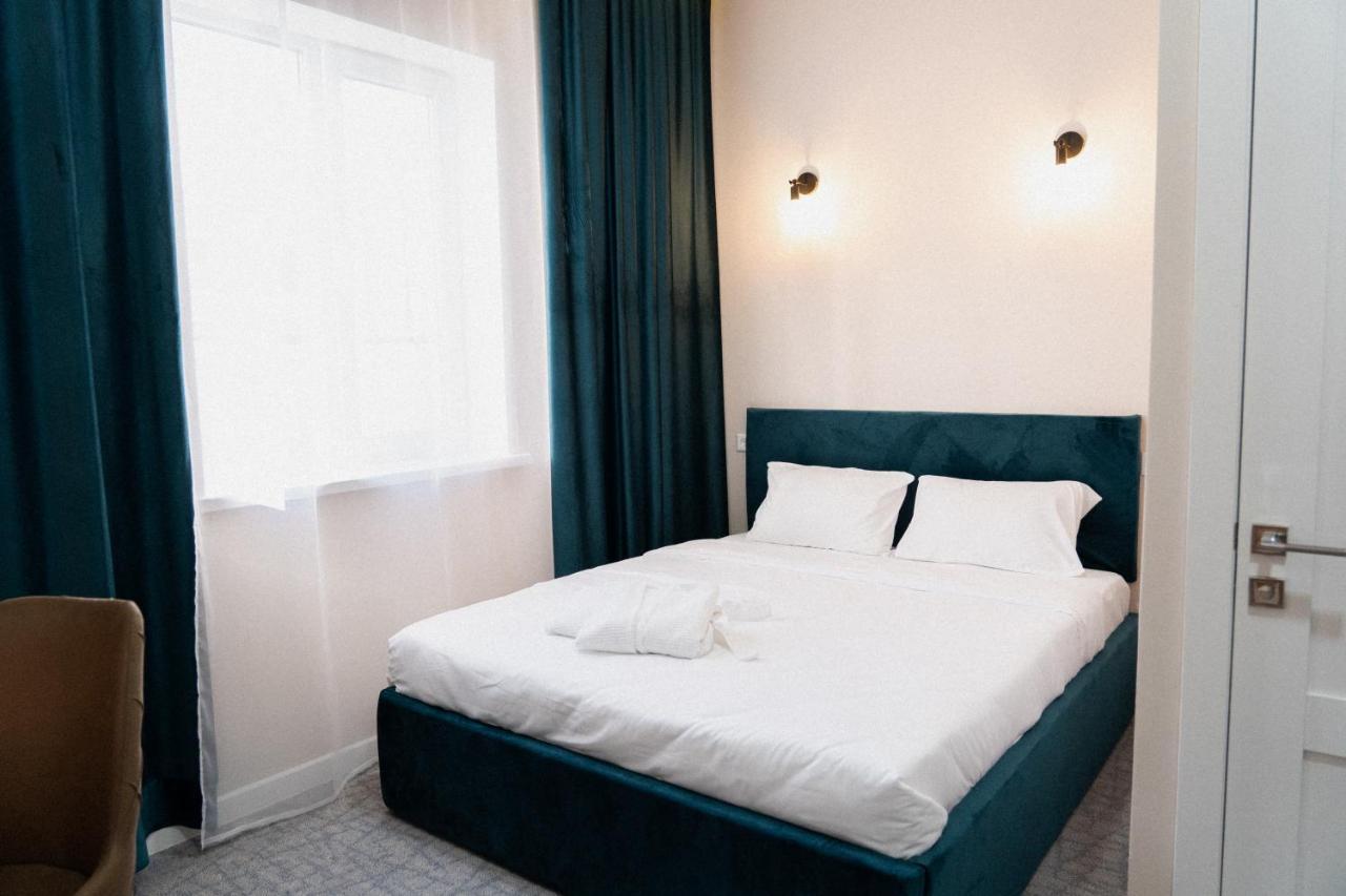 Hotel Jardin Aktobe Zewnętrze zdjęcie