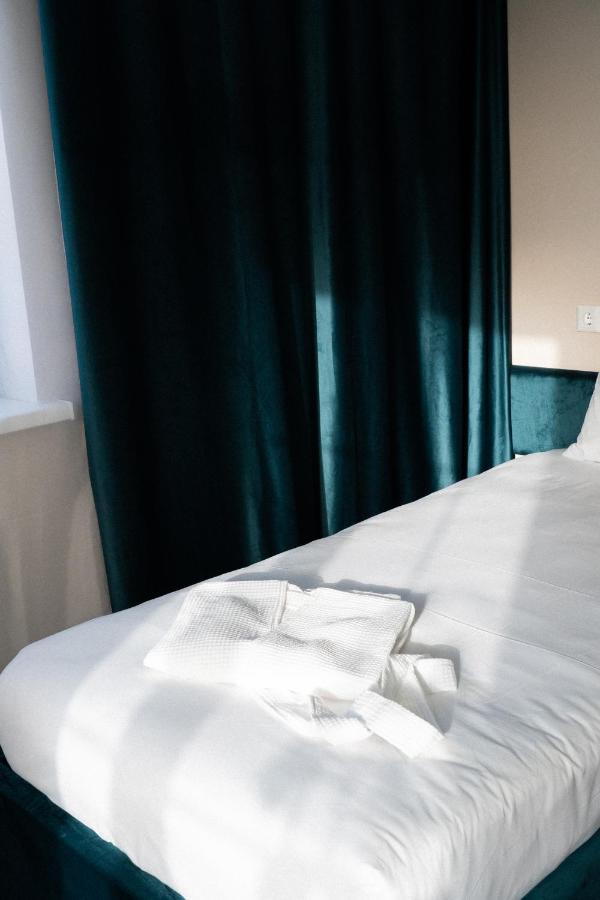 Hotel Jardin Aktobe Zewnętrze zdjęcie